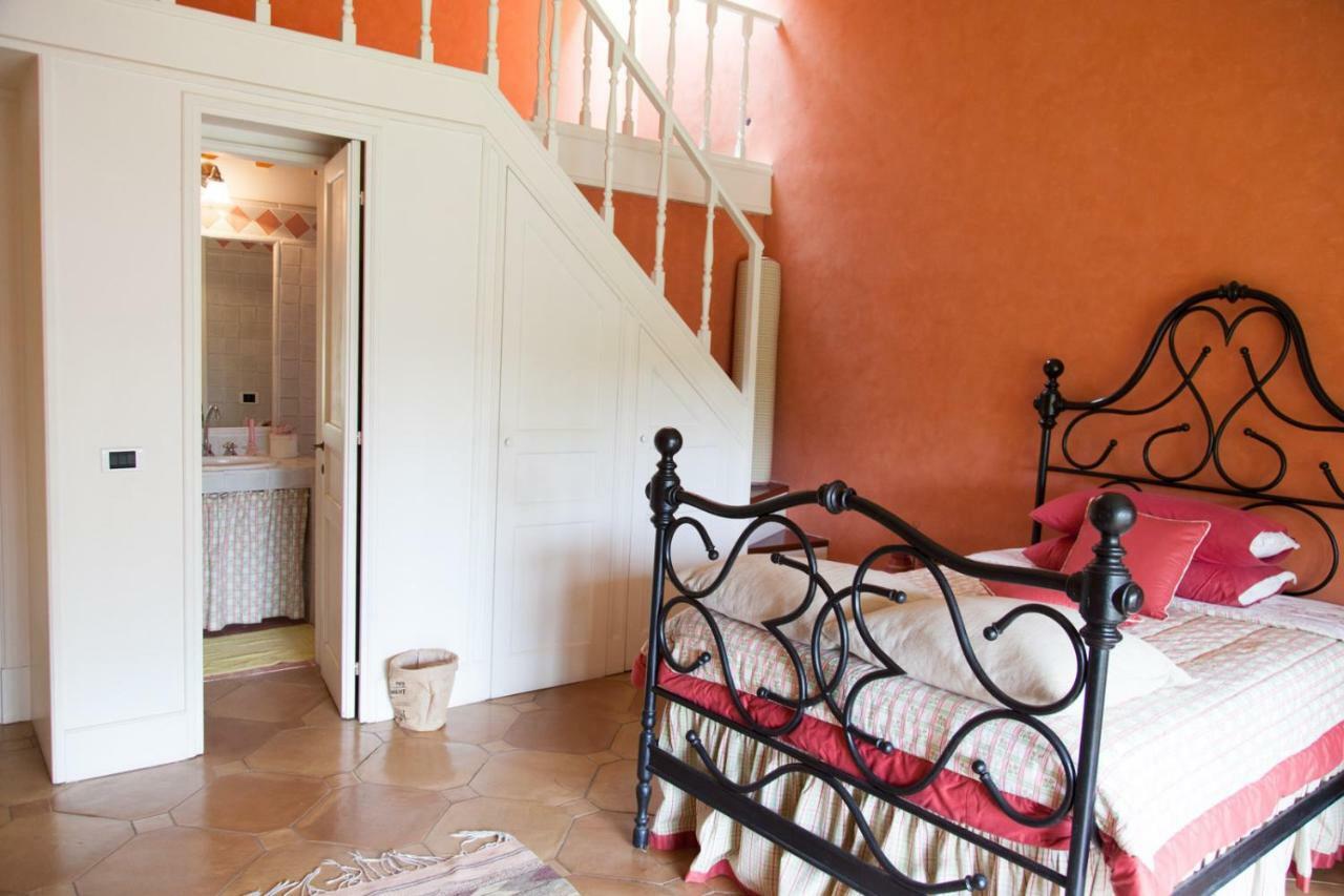 Borgo Del Gelso Bed & Breakfast Olgiata Bagian luar foto