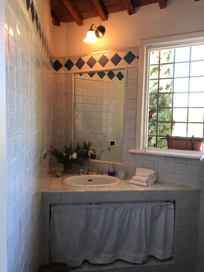 Borgo Del Gelso Bed & Breakfast Olgiata Bagian luar foto